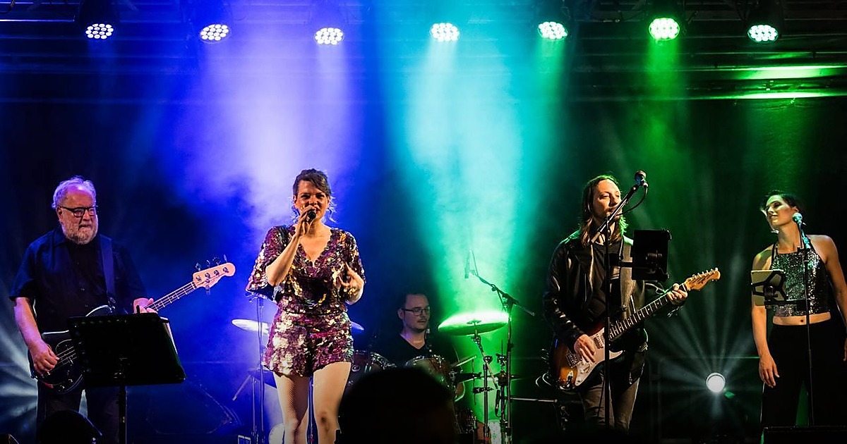 Rock- und Partyband aus Stuttgart bei einem Live-Auftritt