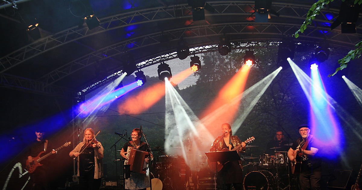 Irish-Folk-Rock-Band aus Münster bei einem Live-Auftritt