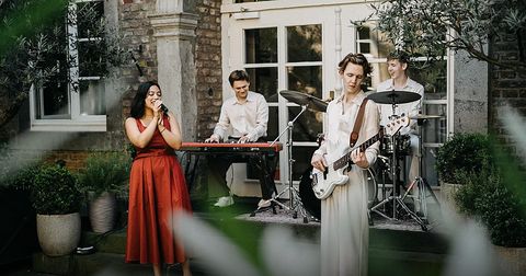 Jazz-Trio aus Köln bei einem Live-Auftritt