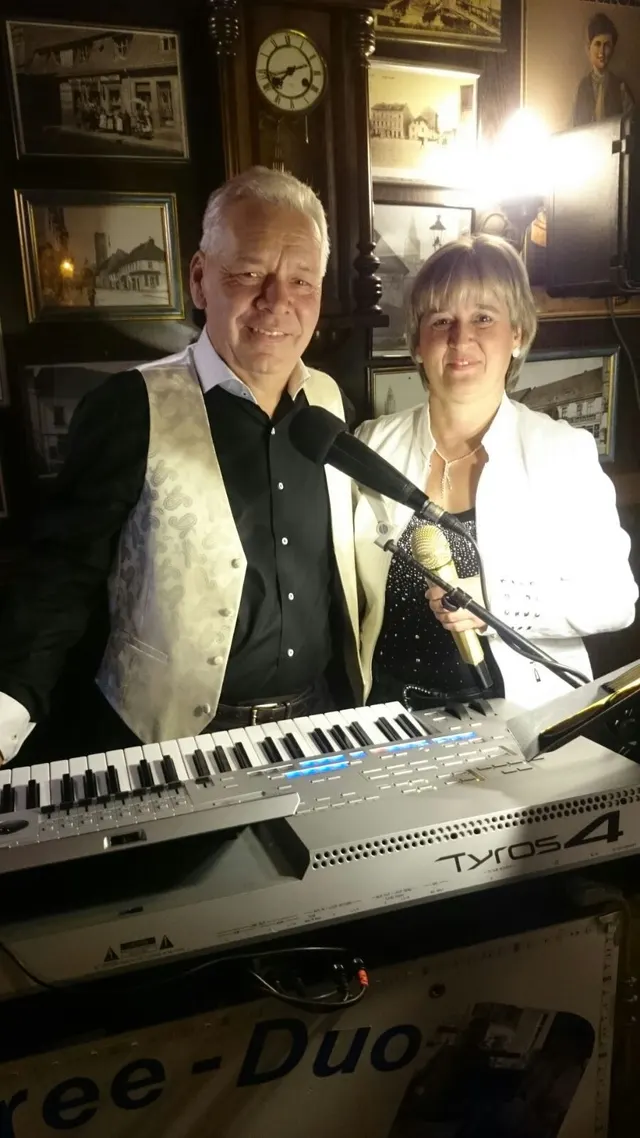 Party- und Tanz-Duo aus Zeesen