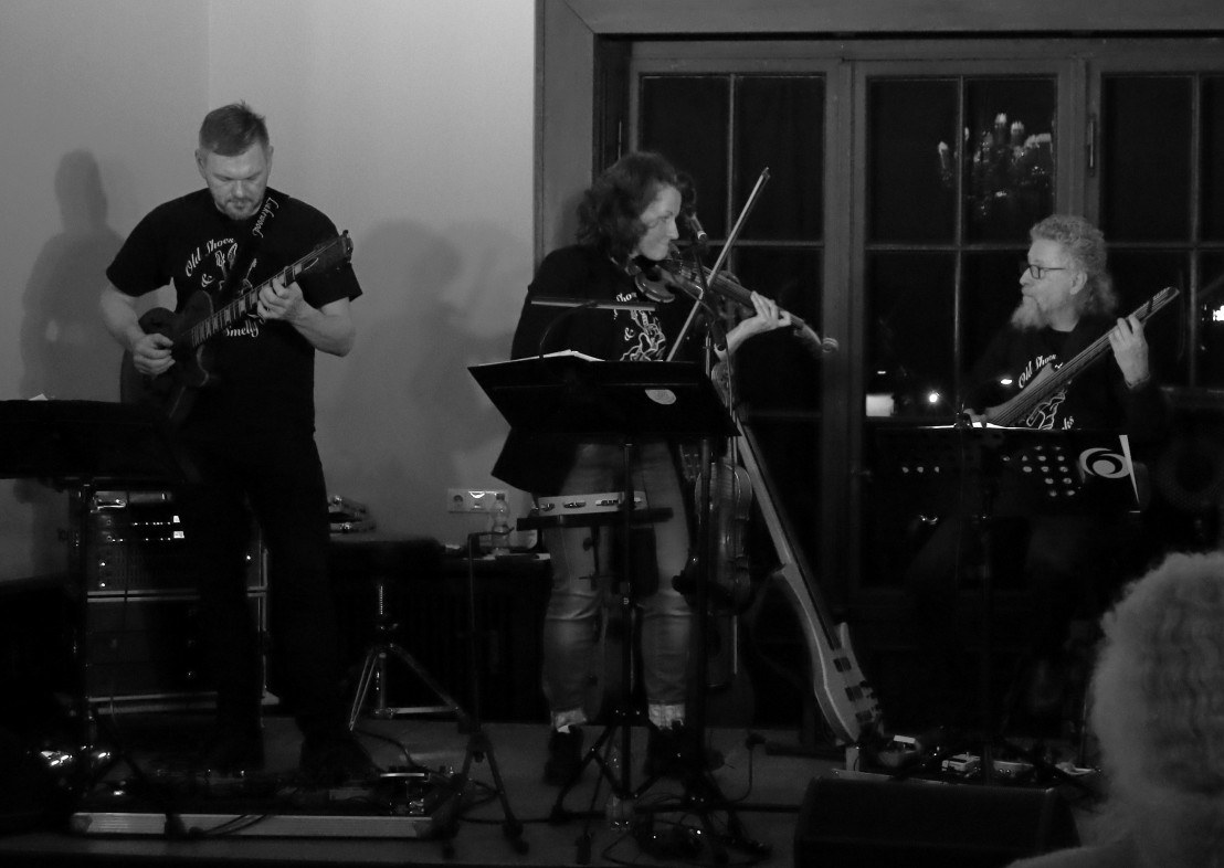 The Eventband aus Dessau-Roßlau Shoes – größere Besetzung