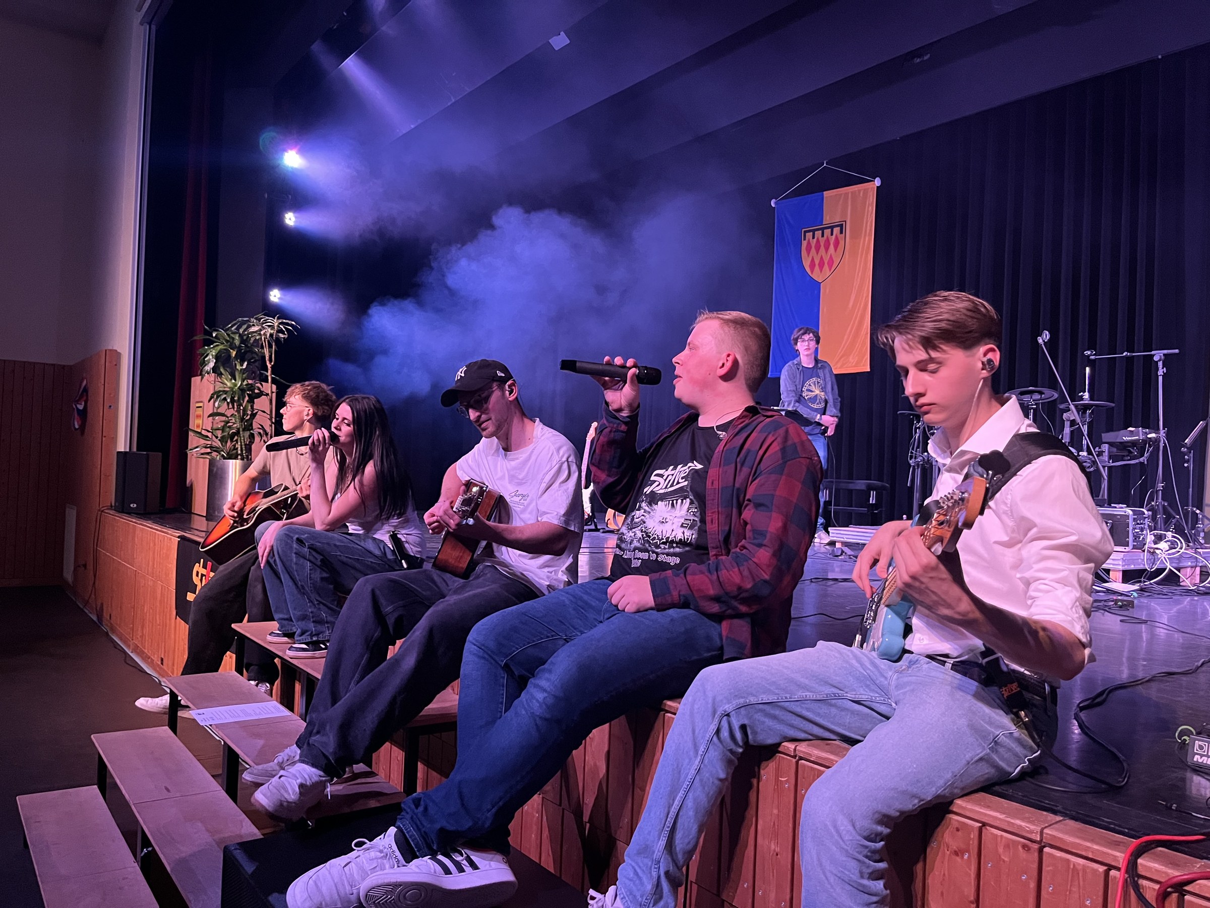 Große Partyband
