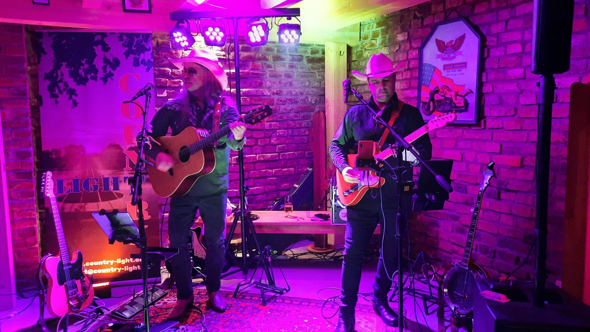 Country-Duo aus Düsseldorf für Feiern und Feste