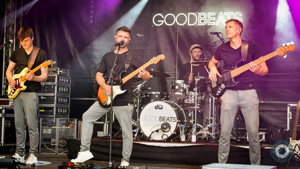 Rock-/Pop-Coverband mit Ton, Licht und optionalem DJ aus Borchen