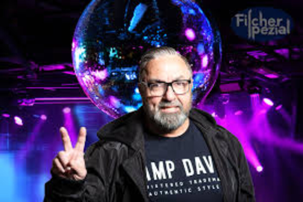 Event-DJ aus Stralsund – Solo · 6 Stunden Live-Musik