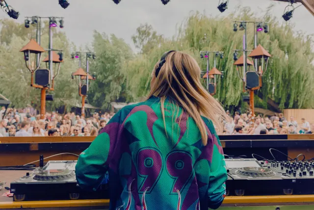 House-DJane aus Hamburg