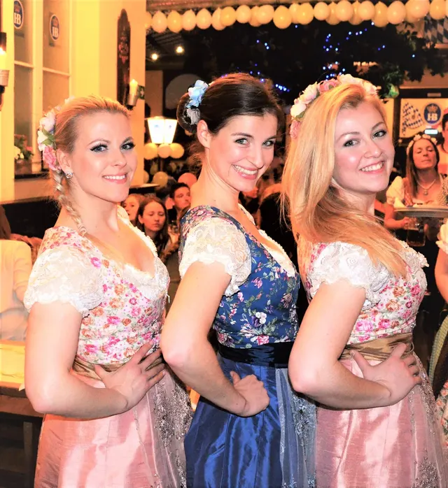 Party-Trio aus Hamburg