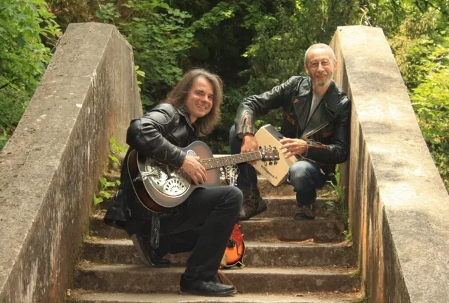 Tribute-Duo aus Neuhausen ob Eck